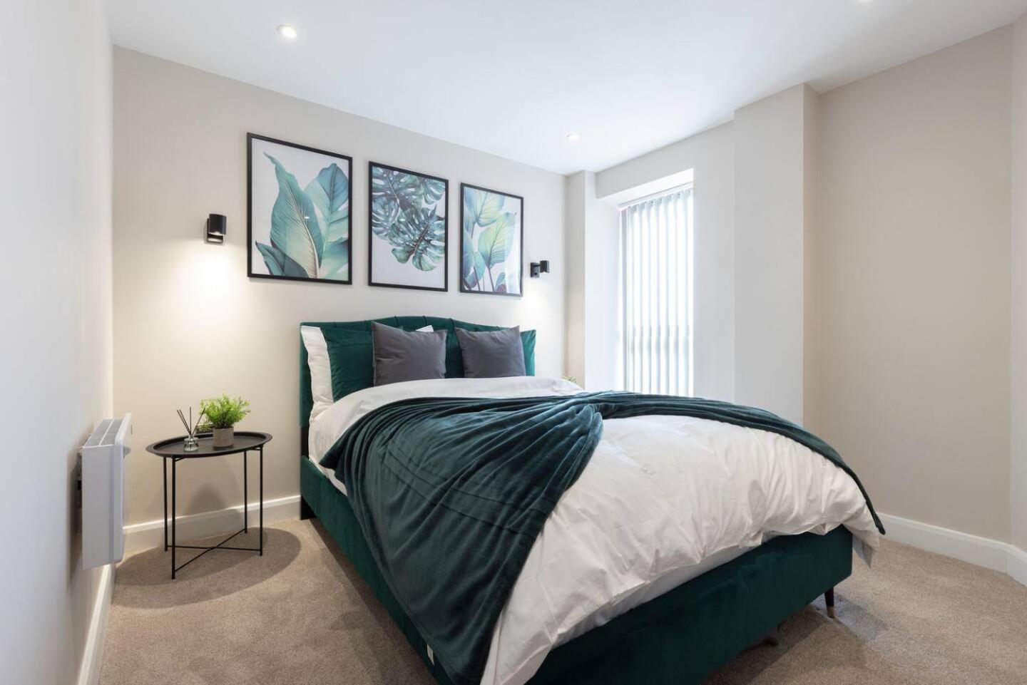 לידס Modern City Apartment - Sleeps 4 & Walk To Arena מראה חיצוני תמונה