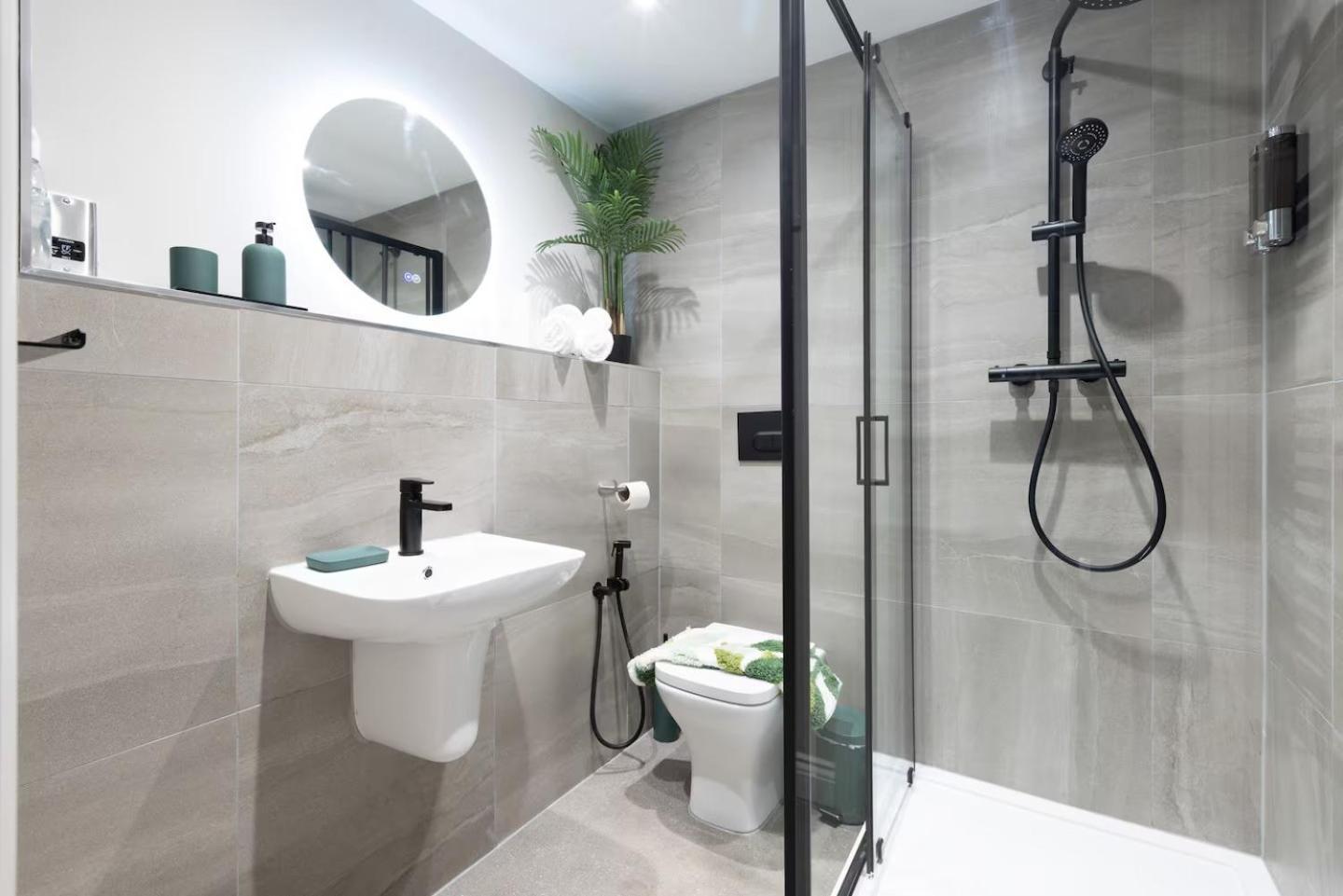 לידס Modern City Apartment - Sleeps 4 & Walk To Arena מראה חיצוני תמונה